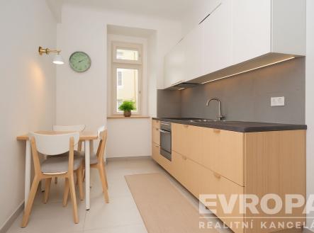 Prodej bytu, 2+1, 60 m²