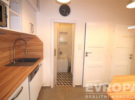 Pronájem bytu, 2+1, 42 m²