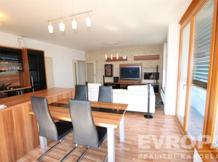 Prodej bytu, 4+kk, 117 m²