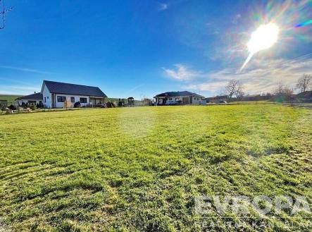 Prodej pozemku pro bydlení, 1 071 m²