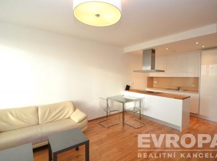 Pronájem bytu, 2+kk, 57 m²