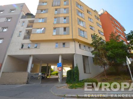 Prodej bytu, garsoniéra, 28 m²