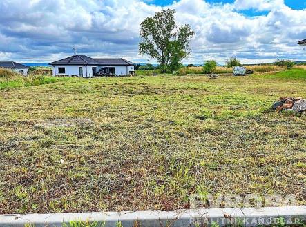 Prodej pozemku pro bydlení, 898 m²