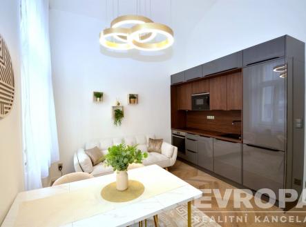 Pronájem bytu, 2+kk, 40 m²