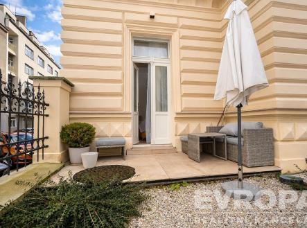 Pronájem bytu, 2+kk, 69 m² obrázek