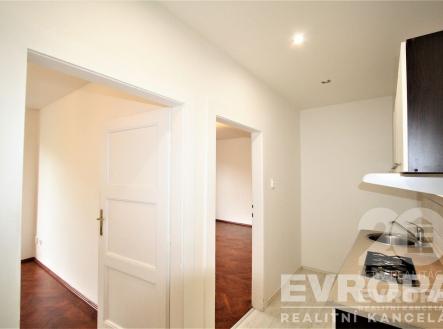 Pronájem bytu, 2+kk, 39 m²