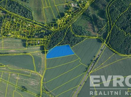 Prodej pozemku, zemědělská půda, 8 557 m²