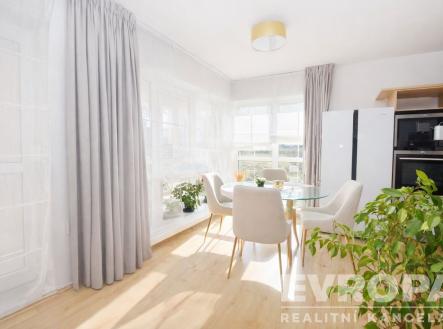 Pronájem domu/vily, 170 m²