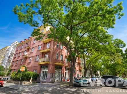 Pronájem bytu, 3+1, 93 m²