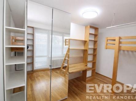 Pronájem bytu, 2+1, 60 m²