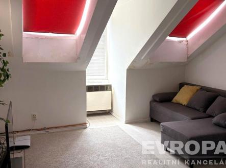 Pronájem bytu, 2+kk, 49 m²