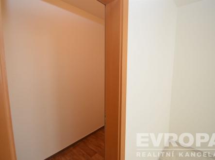 Pronájem bytu, 2+kk, 73 m²