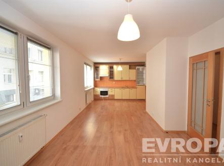 Pronájem bytu, 2+kk, 73 m²