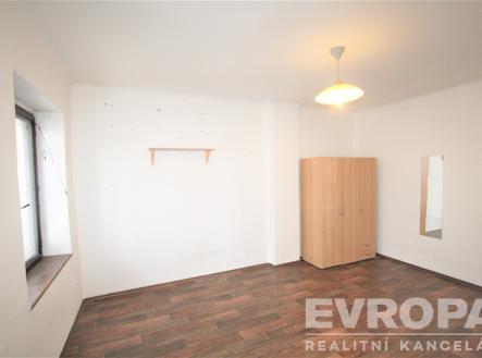 Pronájem bytu, 1+1, 46 m²