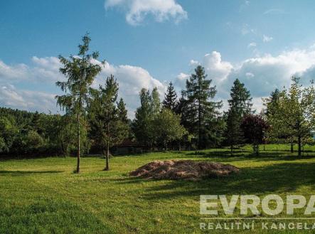 Prodej pozemku pro bydlení, 8 300 m²
