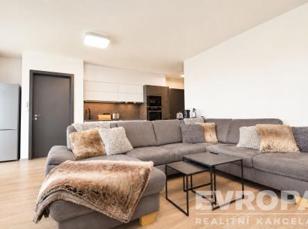 Pronájem bytu, 3+kk, 81 m²