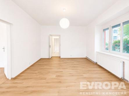 Pronájem bytu, 2+1, 56 m²