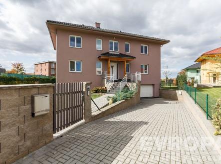 Pronájem domu/vily, 350 m²