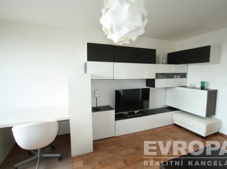 Pronájem bytu, 2+1, 52 m²