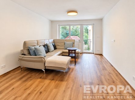Pronájem bytu, 3+kk, 110 m²