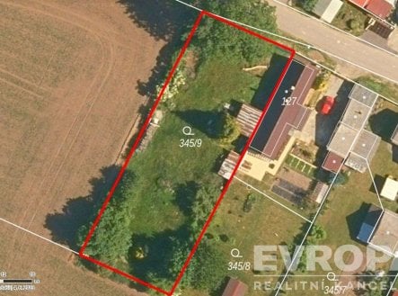Prodej stavebního pozemku o velikosti 1168m2 pro výstavbu RD v obci Řehnice