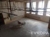 Pronájem výrobní prostor, 180 m²