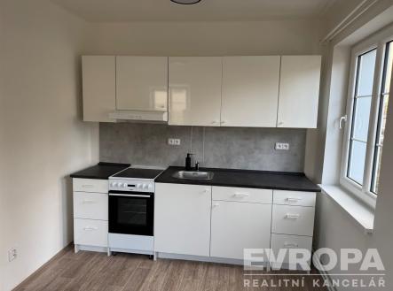 Pronájem bytu, 4+kk, 63 m²