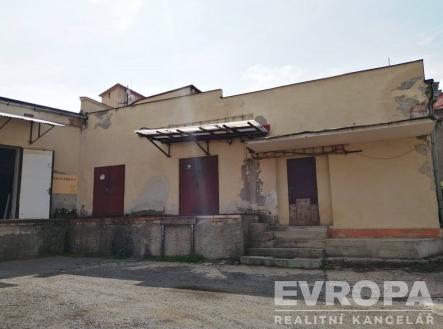 Pronájem skladovací prostor, 120 m²