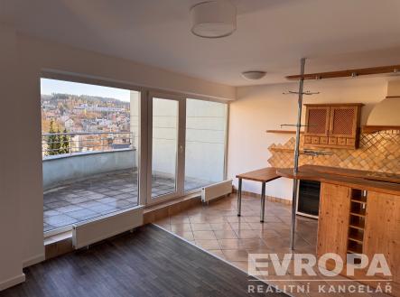 Pronájem bytu, 2+kk, 1 800 m²