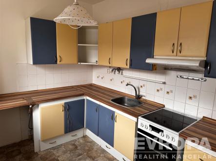 Pronájem bytu, 4+1, 86 m²