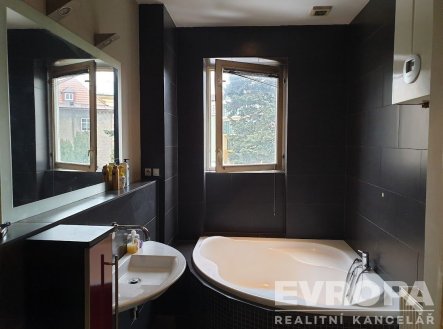 Pronájem bytu, 3+kk, 78 m²