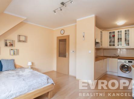 Prodej bytu, 2+kk, 43 m²