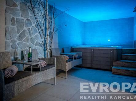 Prodej - hotel, 200 m²
