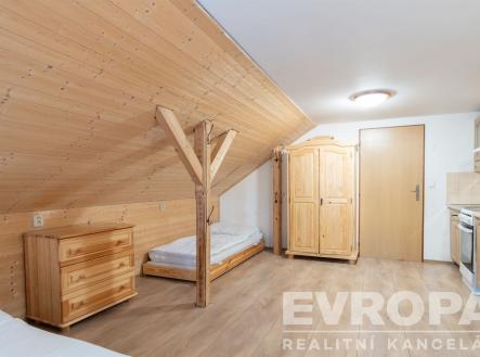 Prodej - dům/vila, 180 m²