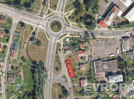 Pronájem - dům/vila, 302 m²