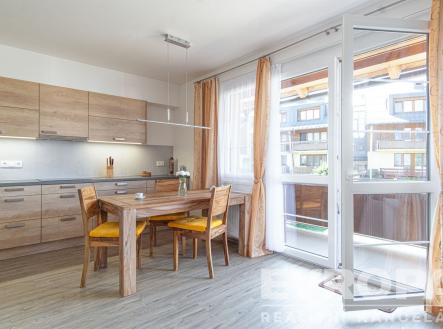 Pronájem bytu, 3+kk, 70 m²