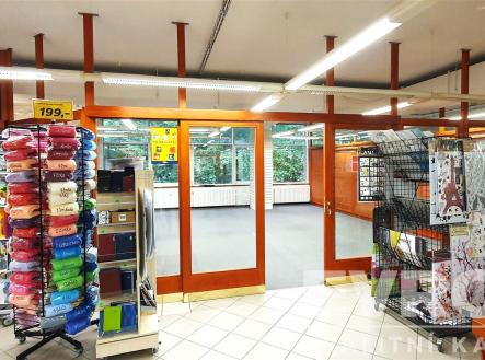 Pronájem obchodní prostor, 52 m²