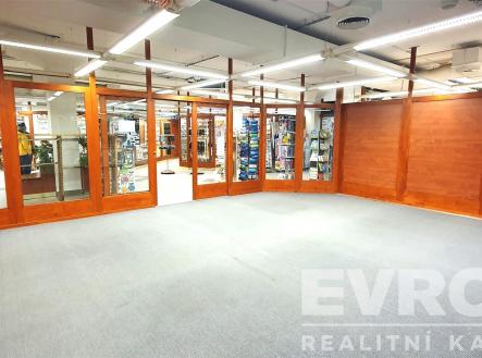 Pronájem obchodní prostor, 52 m²