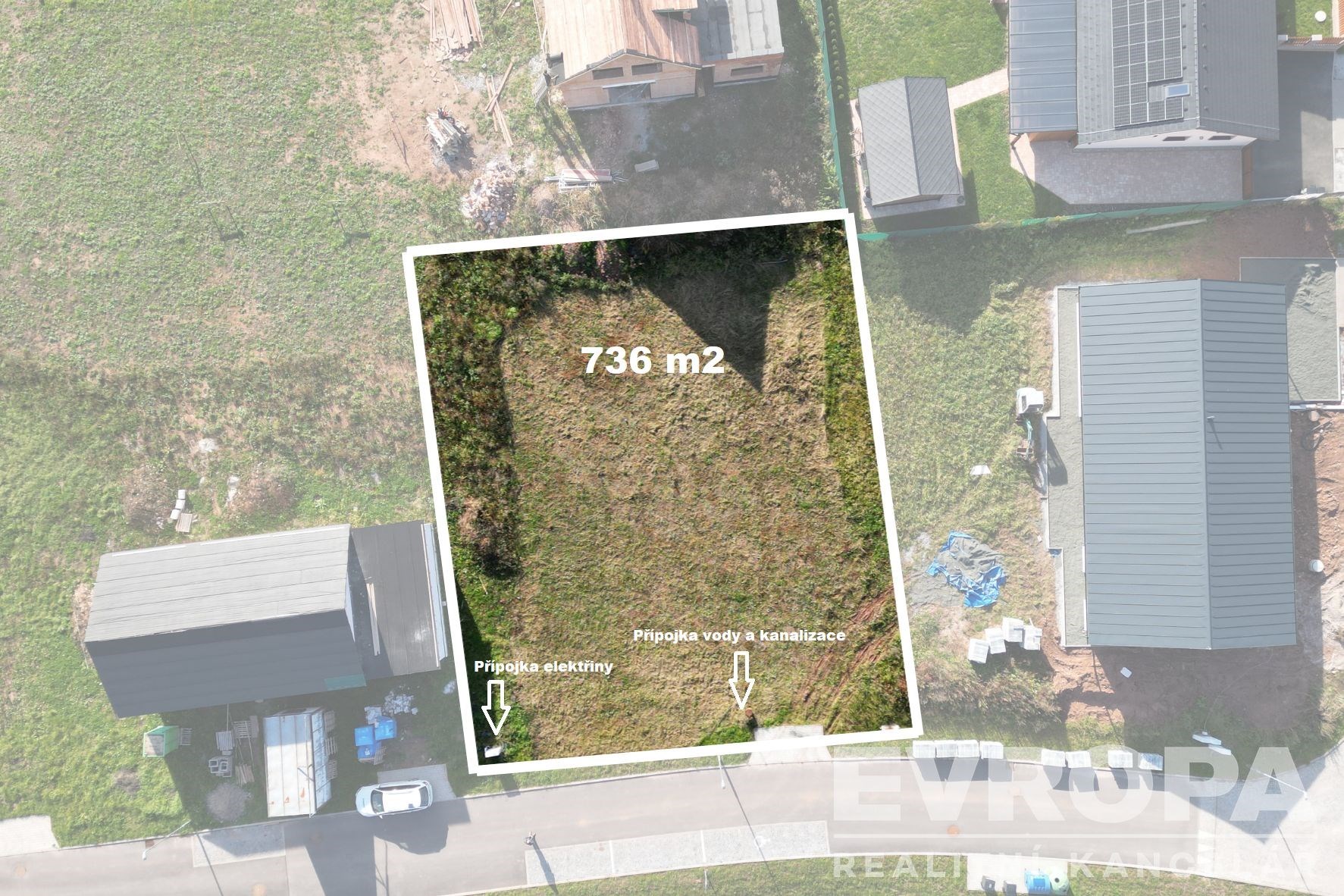 detail pozemku + přípojky