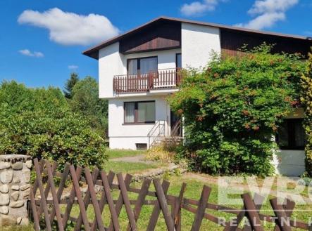 Prodej domu/vily, 300 m²