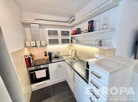 Pronájem bytu, 1+kk, 35 m²