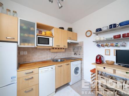 Prodej bytu, 1+1, 43 m²