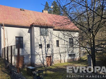 Prodej obchodní prostor, 287 m²