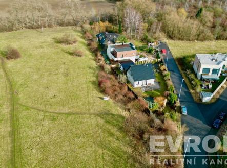 Prodej pozemku pro bydlení, 2 200 m²