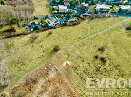 Prodej pozemku pro bydlení, 2 200 m²