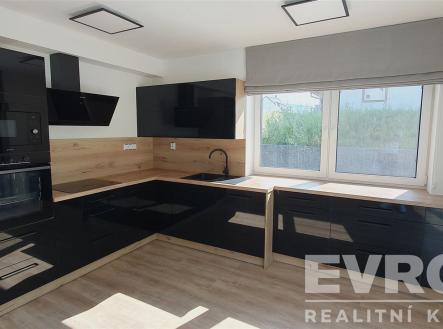 Pronájem domu/vily, 79 m²