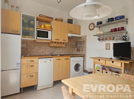 Pronájem bytu, 1+1, 43 m²