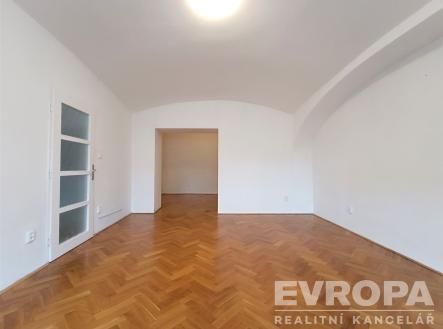 Pronájem bytu, 2+kk, 63 m²