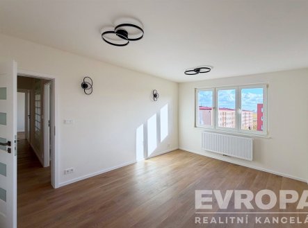 Pronájem bytu, 2+1, 54 m²