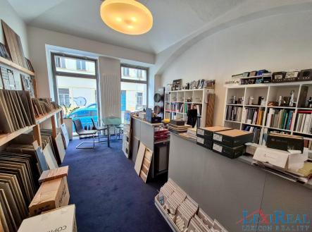 Pronájem obchodní prostory, 37 m²